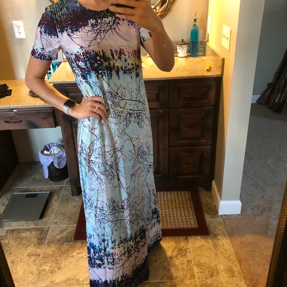 BCBGMAXAZRIA maxi dress - Picture 3 of 3